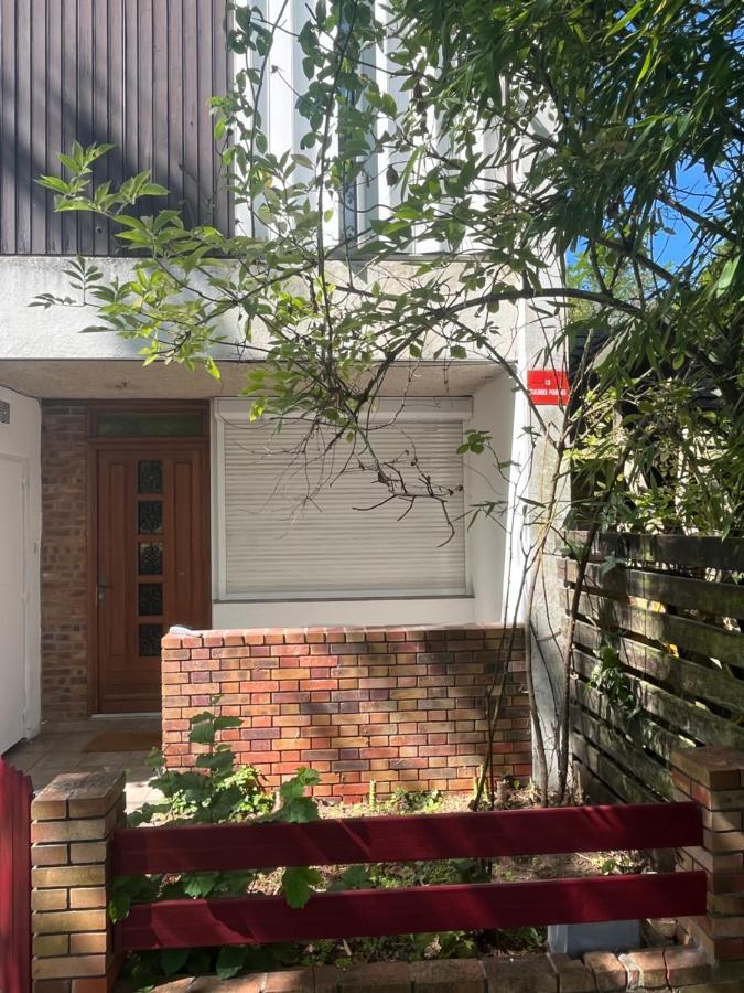 Se: 13A Rue Des Touleuses Pourpre Bed & Breakfast Cergy Luaran gambar